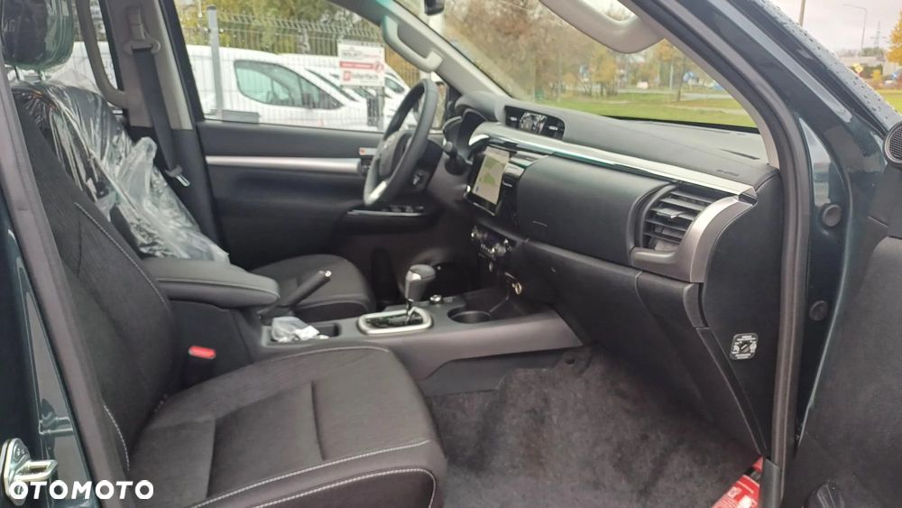 Toyota Hilux - 13