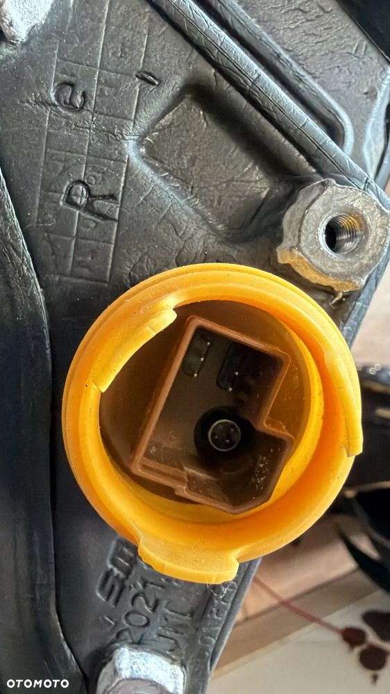 LUSTERKO BMW F32 F33 F36 B39 5 PIN PRAWE EU KAMERA TRÓJKĄT FOTOCHROM - 4
