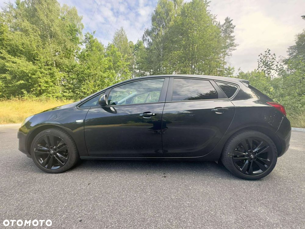 Opel Astra 1.4 Turbo Cosmo - 9