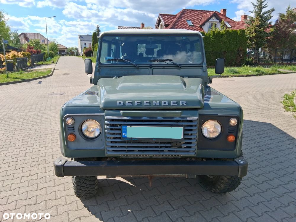 Land Rover Defender 2.4 TD4 SE - 13