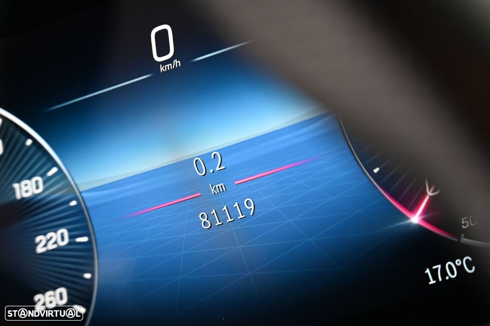 Mercedes-Benz CLA 200 d Shooting Brake AMG Line Aut. - 15