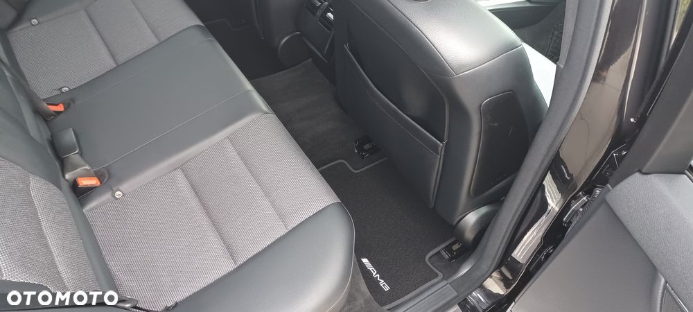 Mercedes-Benz Klasa C 200 Avantgarde Edition - 27