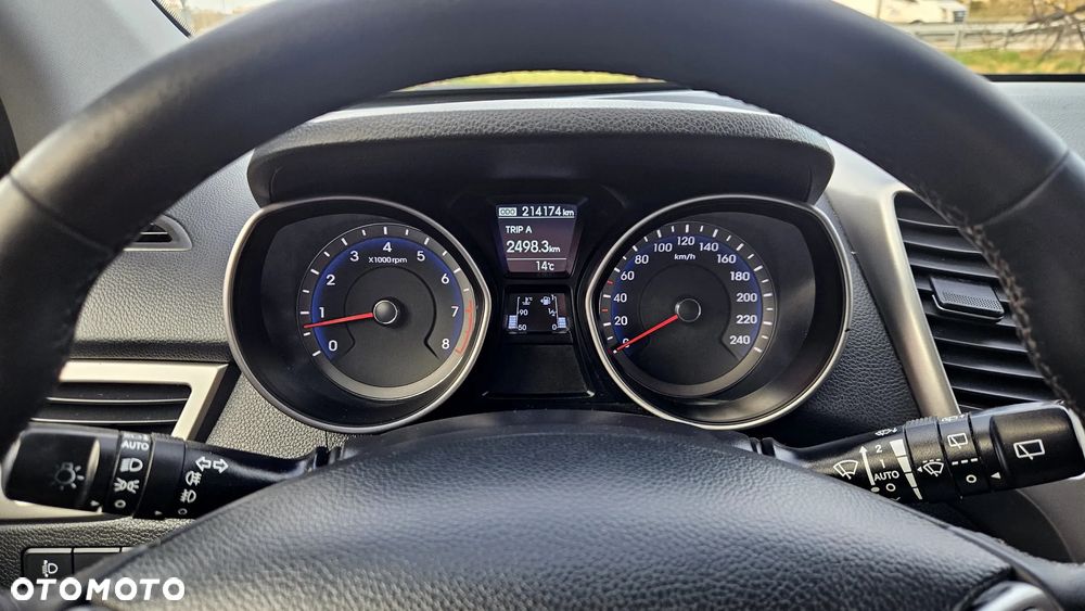 Hyundai i30 1.6 Fifa World Cup Edition - 30