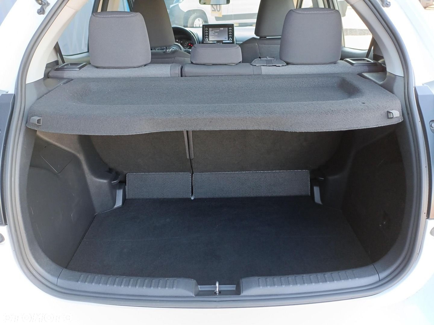 Toyota Yaris Hybrid 1.5 Comfort - 19