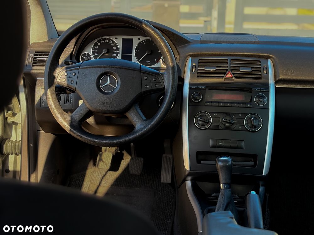Mercedes-Benz Klasa B - 9