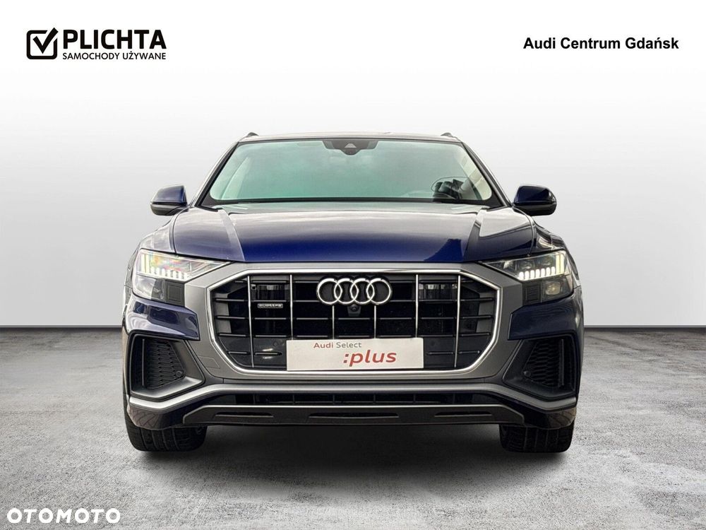Audi Q8 - 8