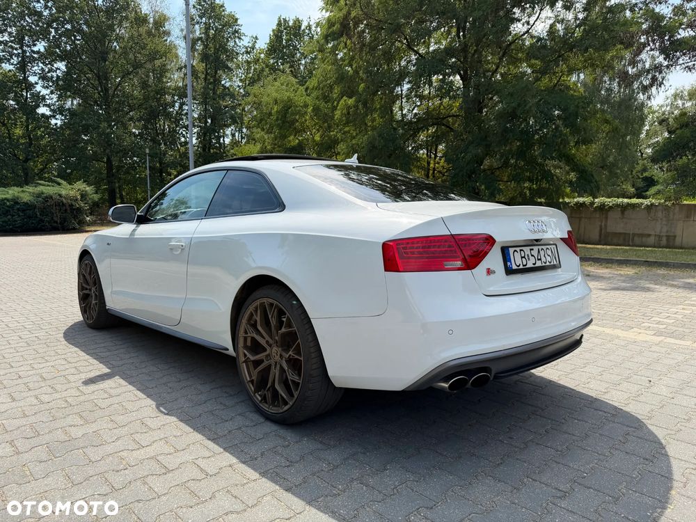 Audi S5 Coupé - 4