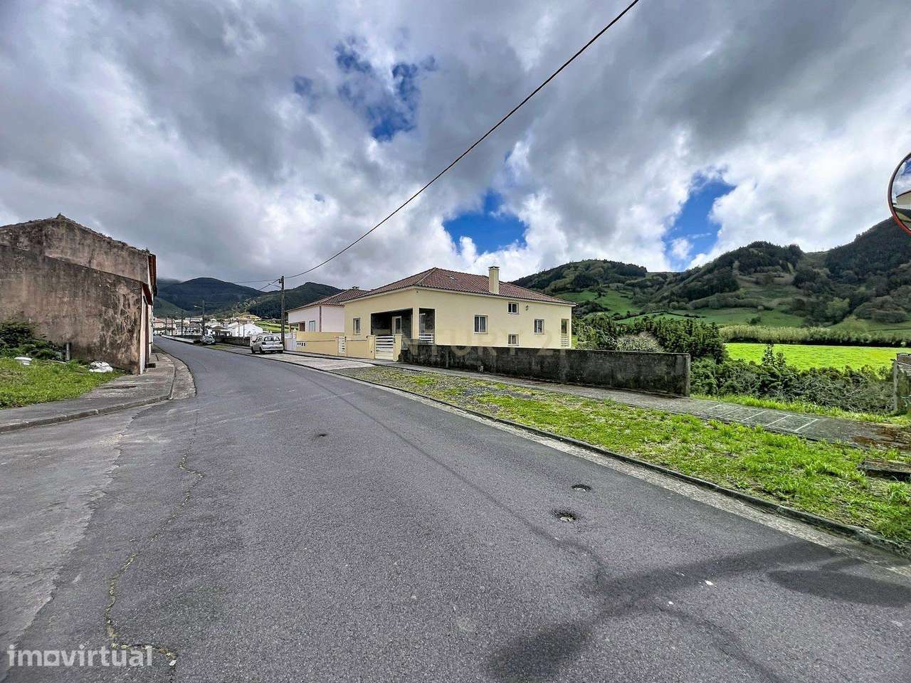 Lote para Construção com vista para a montanha. - Grande imagem: 2/12
