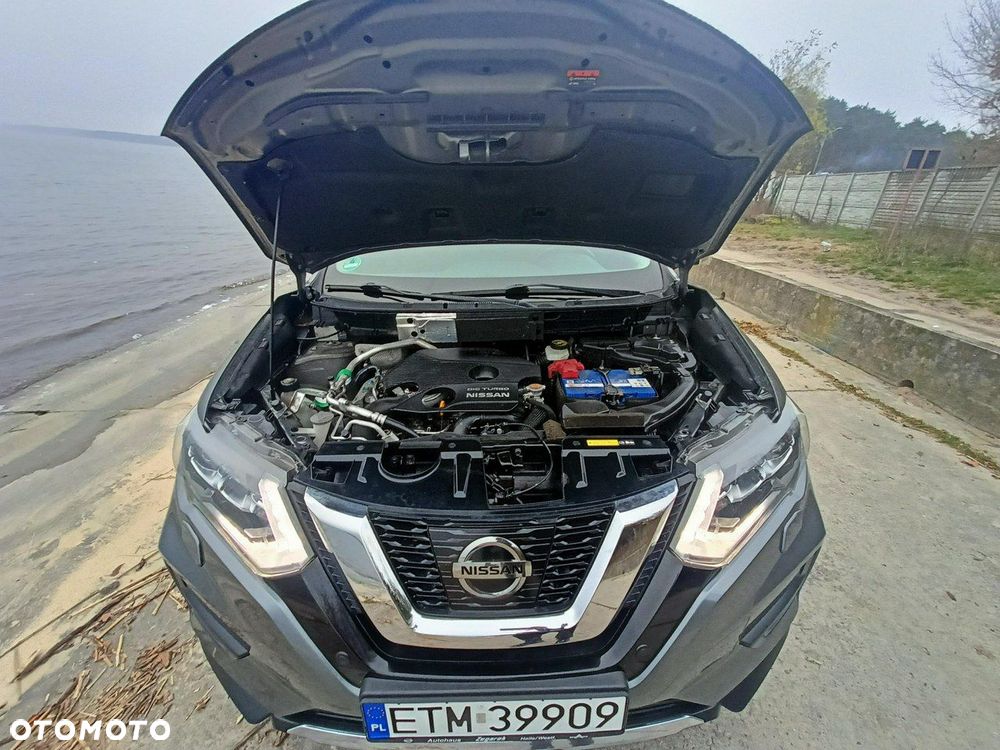 Nissan X-Trail 1.6 DIG-T Tekna 2WD 7os - 36