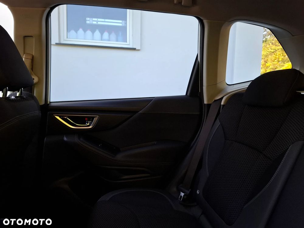 Subaru Forester 2.0i-L Exclusive (EyeSight) Lineartronic - 18