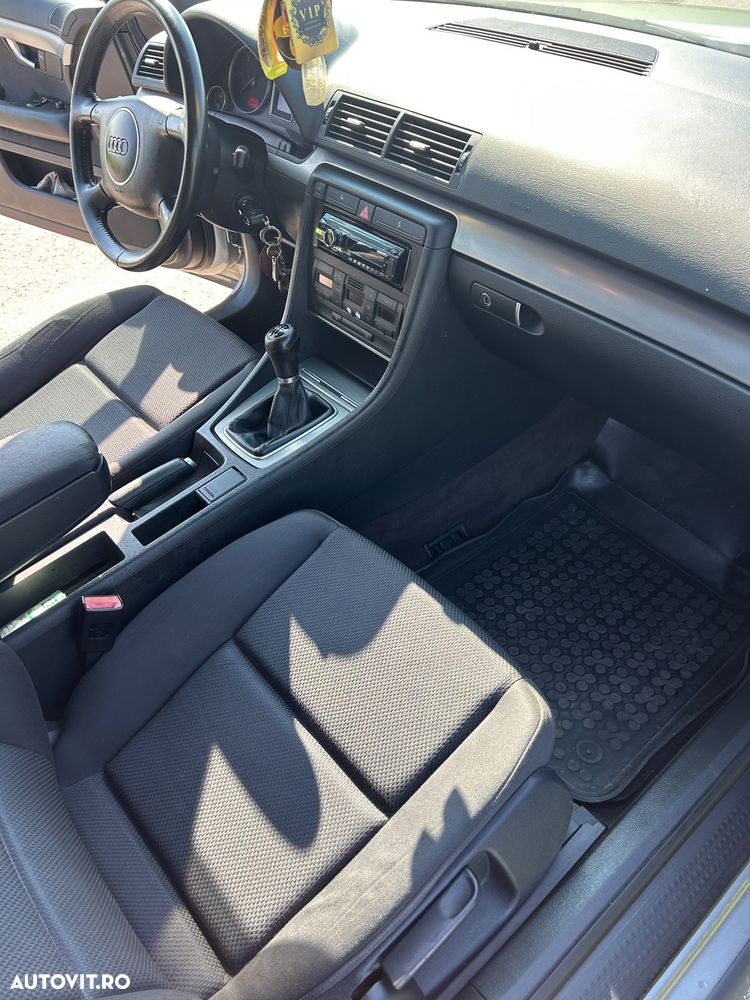 Audi A4 1.9 TDI Avant - 15