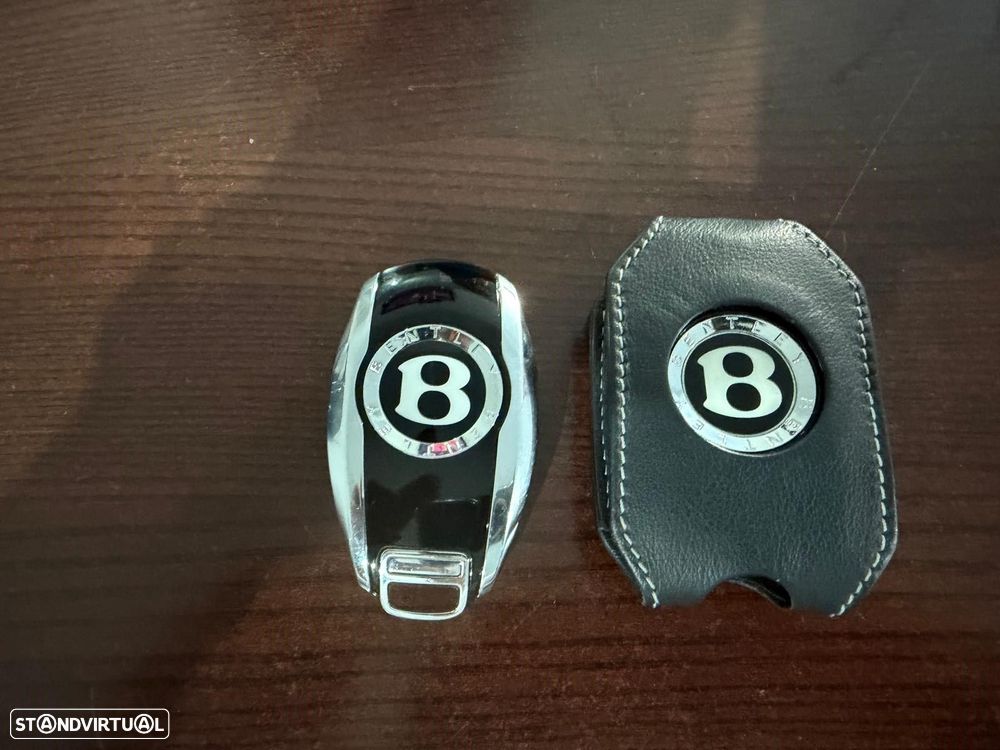 Bentley Bentayga V8 - 49