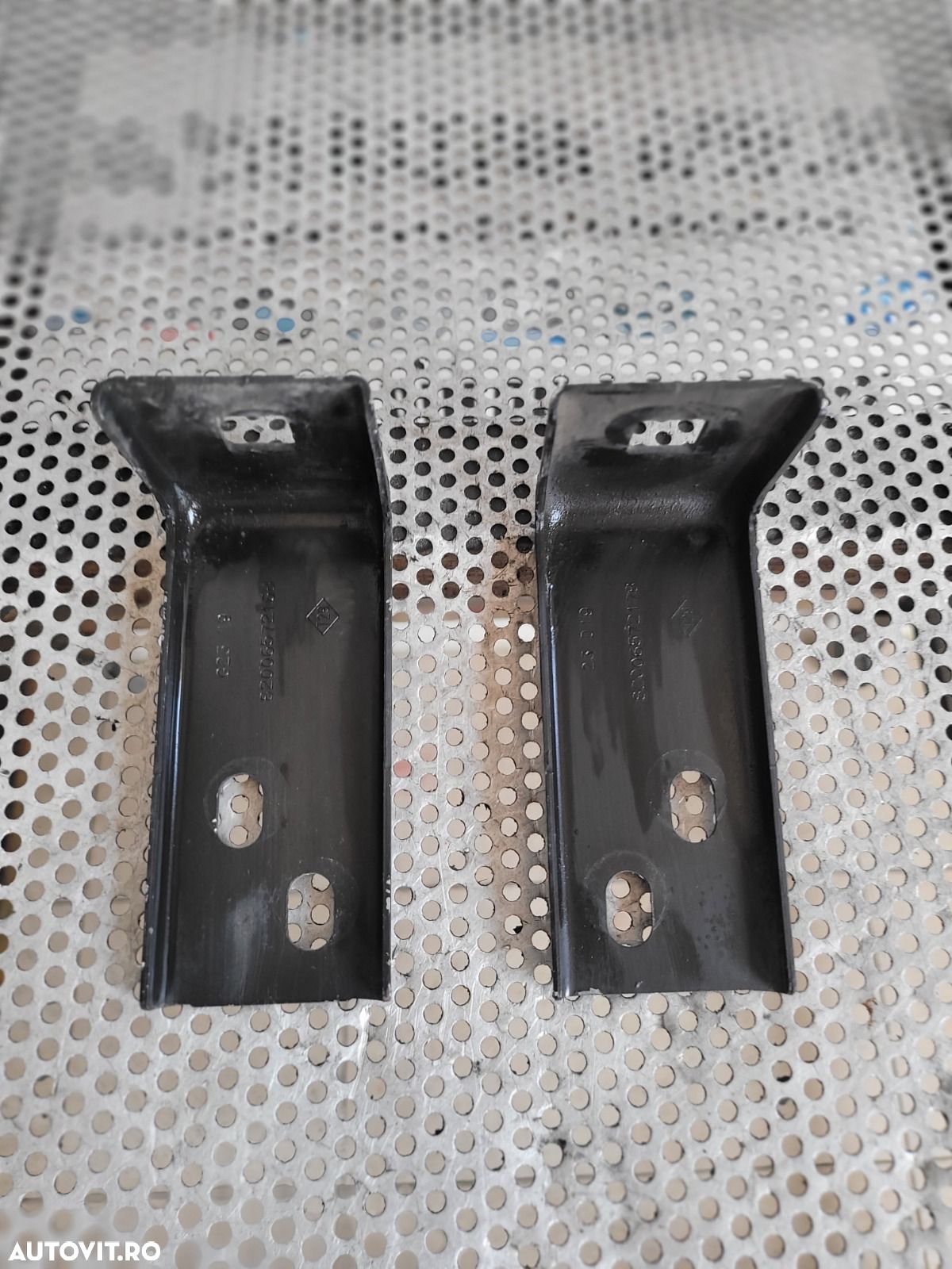 Suporti Suport Radiator Stanga Dreapta Renault Master 3/4 An 2019-2020-2021-2022 2.3 Dci Cod B  B - 1