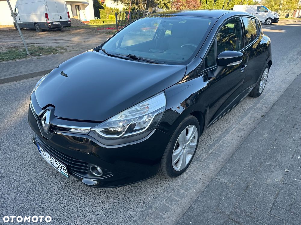 Renault Clio - 11