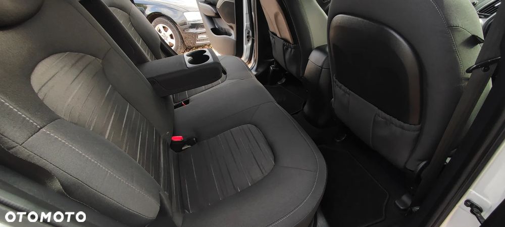 Hyundai ix35 - 34