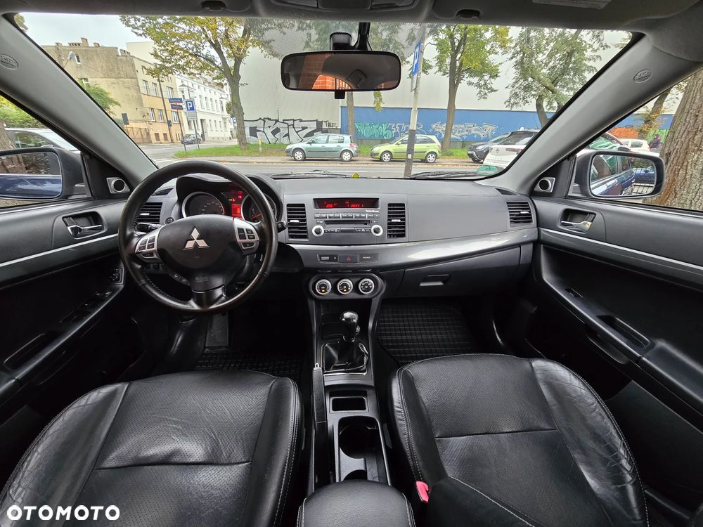 Mitsubishi Lancer 1.8 Inform - 39