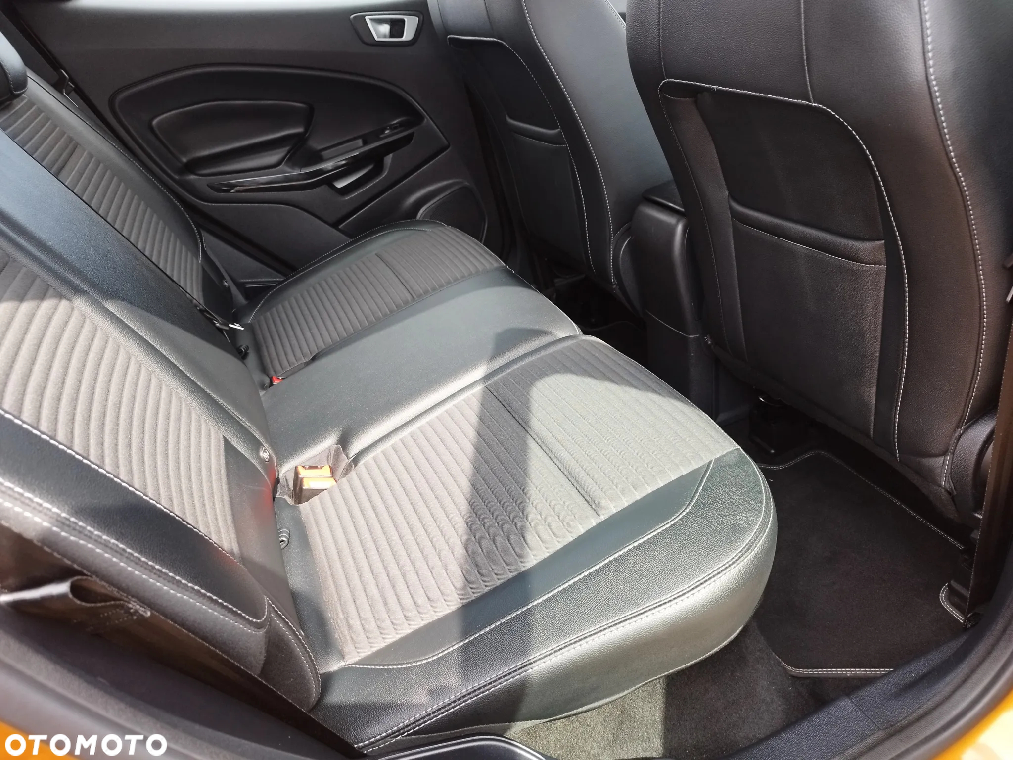 Ford EcoSport 1.5 EcoBlue Titanium ASS - 17