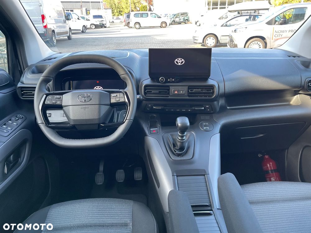 Toyota Proace City Verso 1.5 D-4D VIP - 12