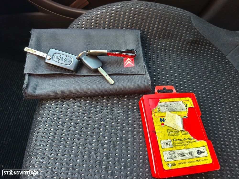 Citroën C4 1.6 HDi VTR Pack - 9