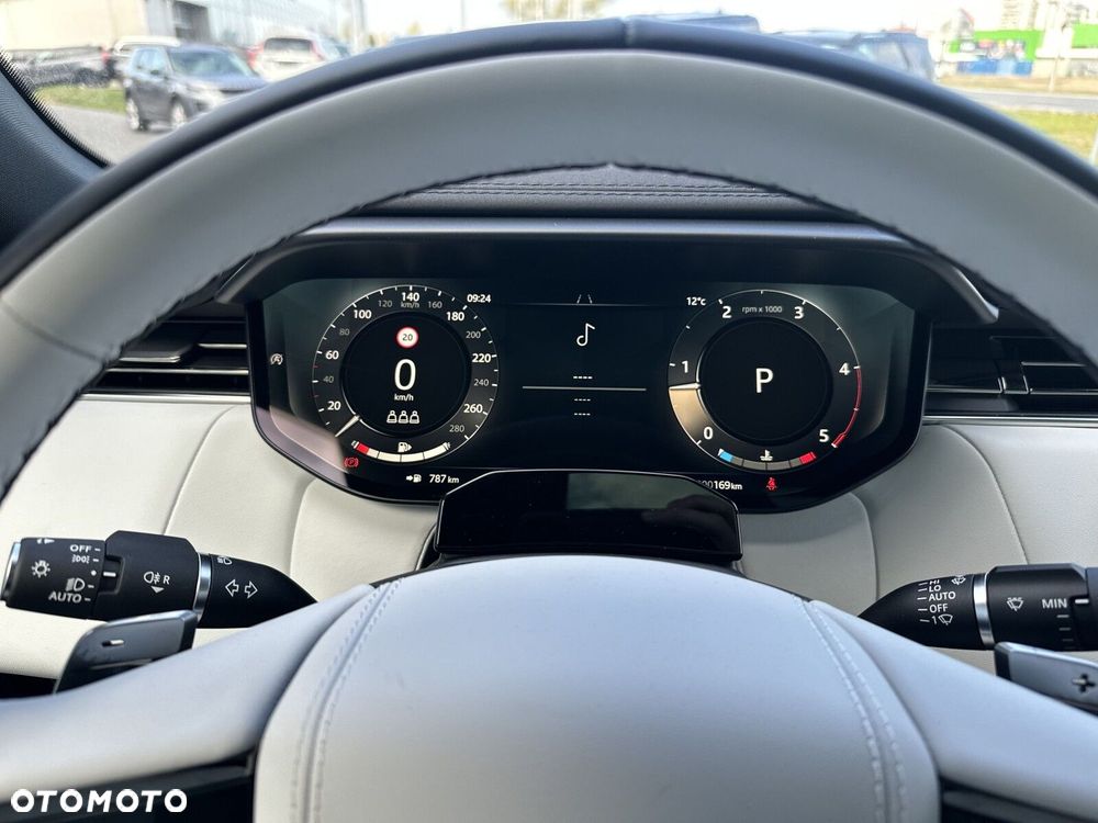 Land Rover Range Rover Sport - 18