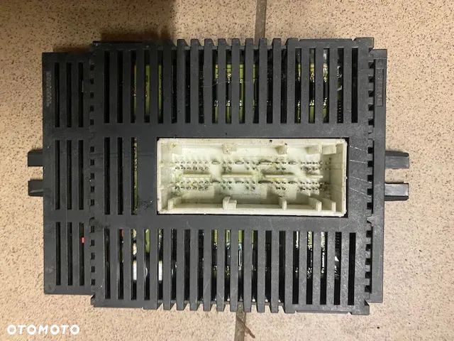 MODUŁ STEROWNIK ŚWIATEŁ BMW E60 E61 6962724 - 2