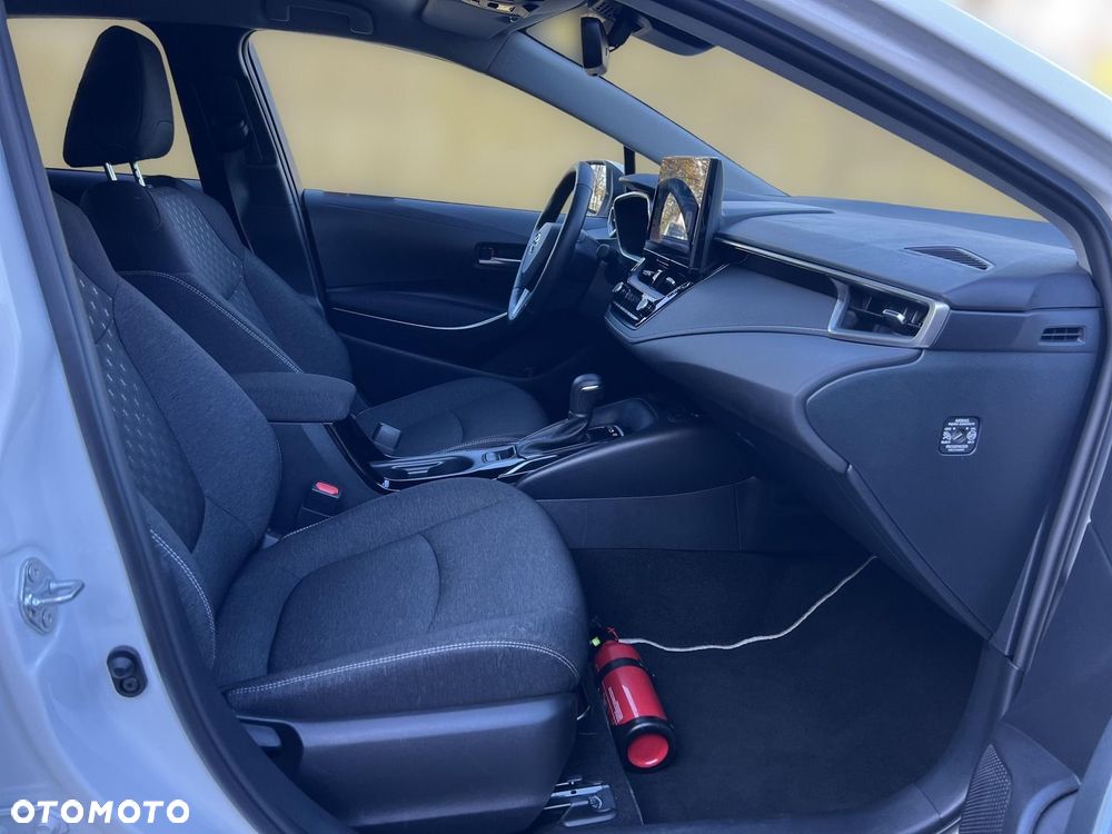 Toyota Corolla 1.8 Hybrid Style - 16