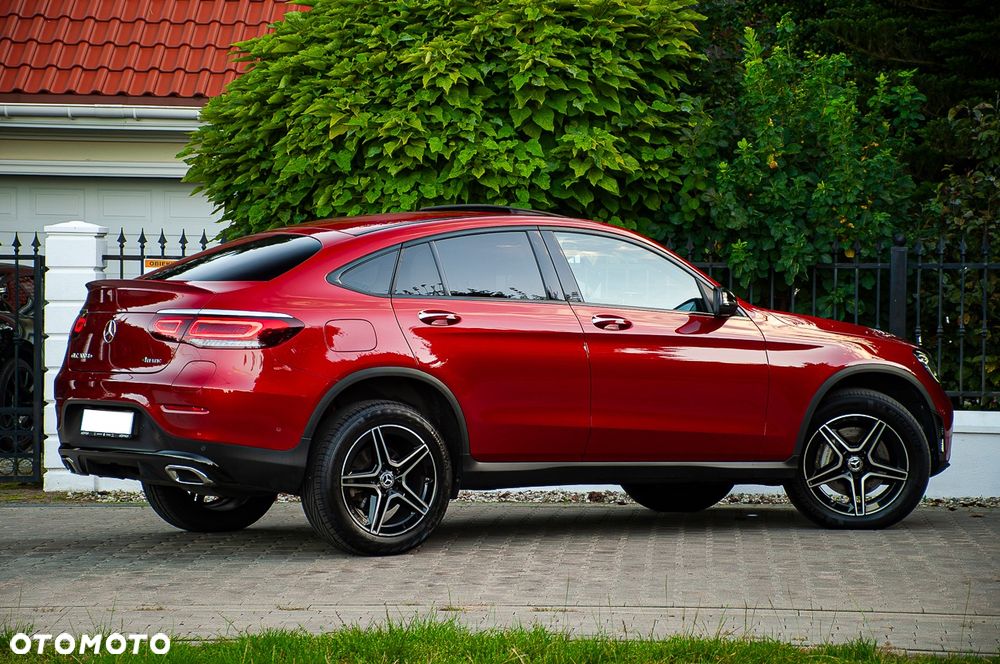 Mercedes-Benz GLC 300 de 4Matic 9G-TRONIC AMG Line Plus - 10
