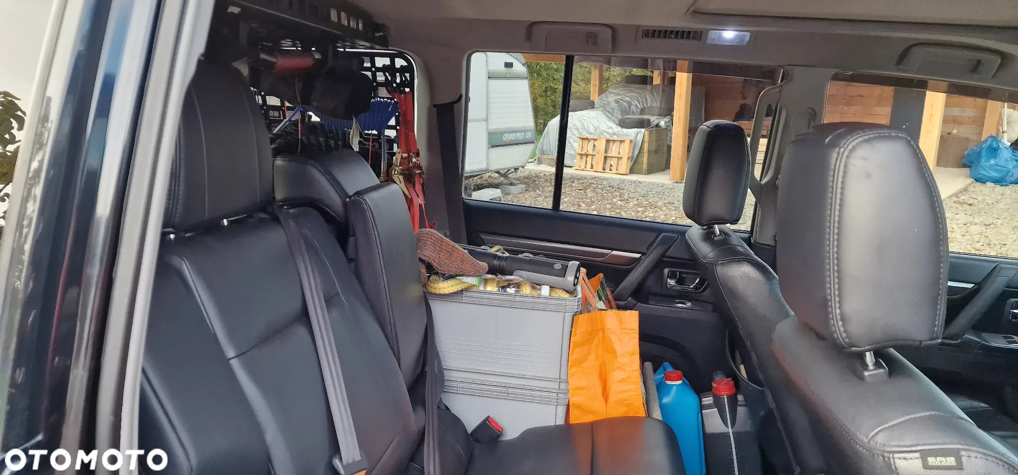 Mitsubishi Pajero 3.2 DID Intense + - 17