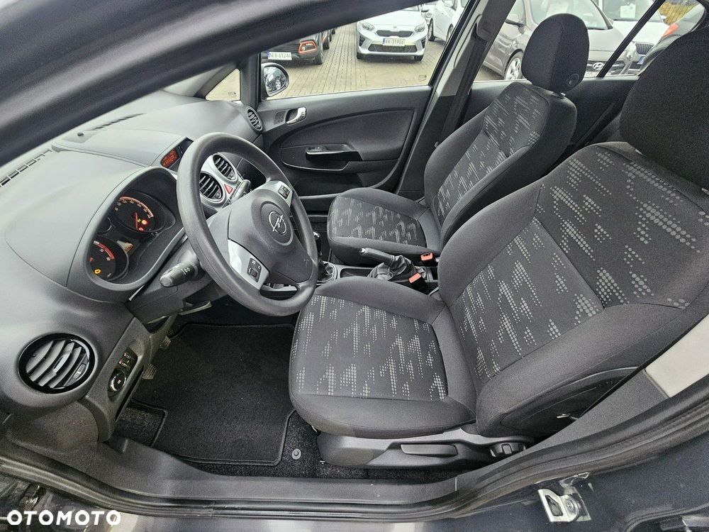 Opel Corsa - 29