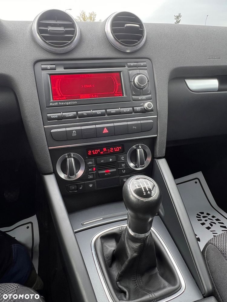 Audi A3 Sportback 1.8 TFSI Attraction - 25