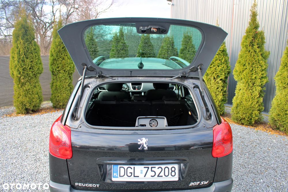 Peugeot 207 120 Premium - 26