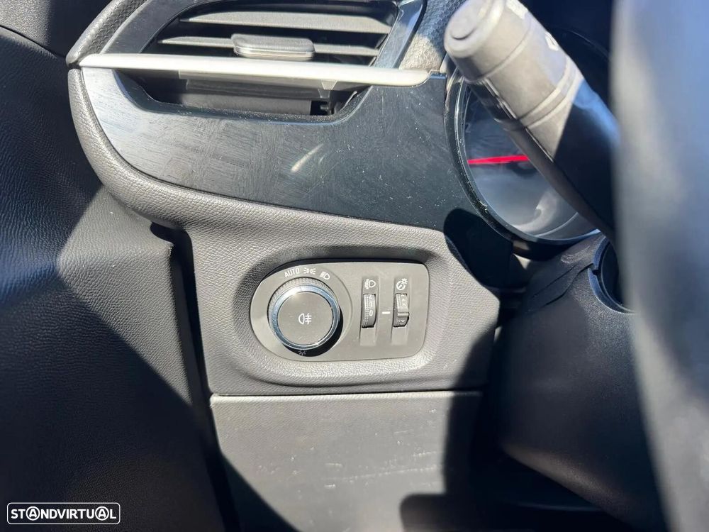 Opel Corsa 1.5 D Business - 34