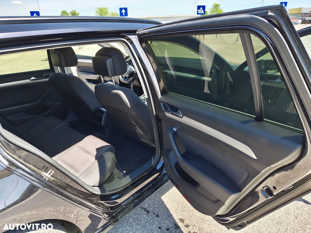 Volkswagen Passat 2.0 TDI Comfortline - 15