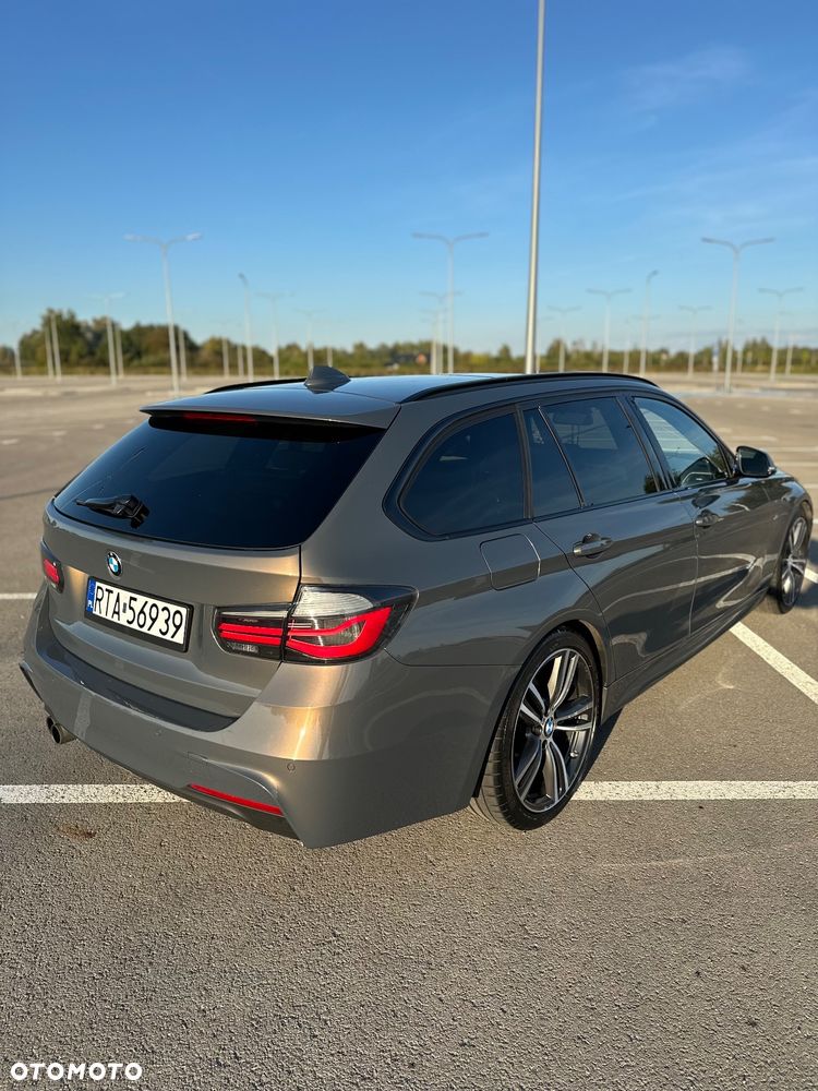 BMW Seria 3 330d Edition M Sport Shadow - 12