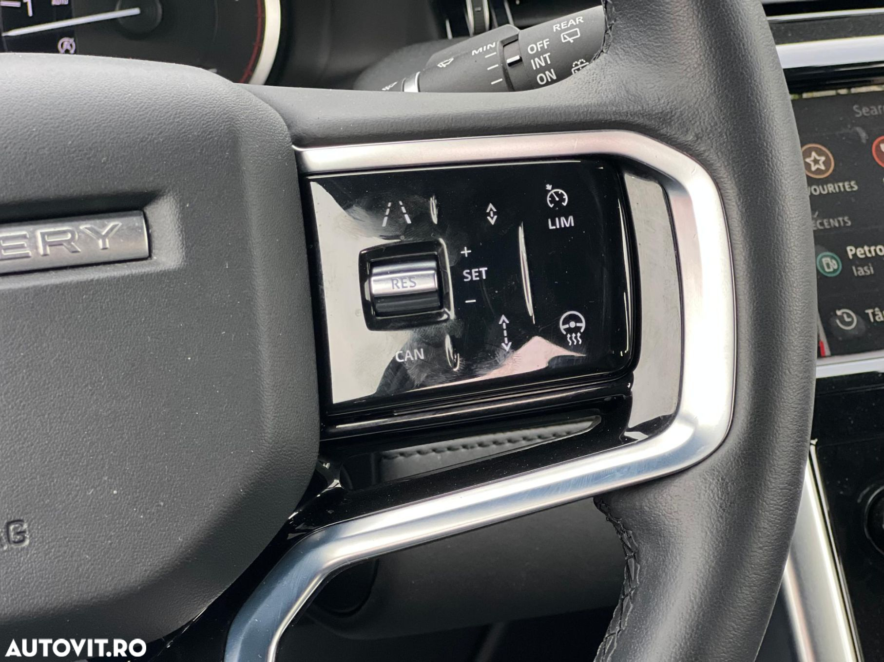 Land Rover Discovery Sport - 20