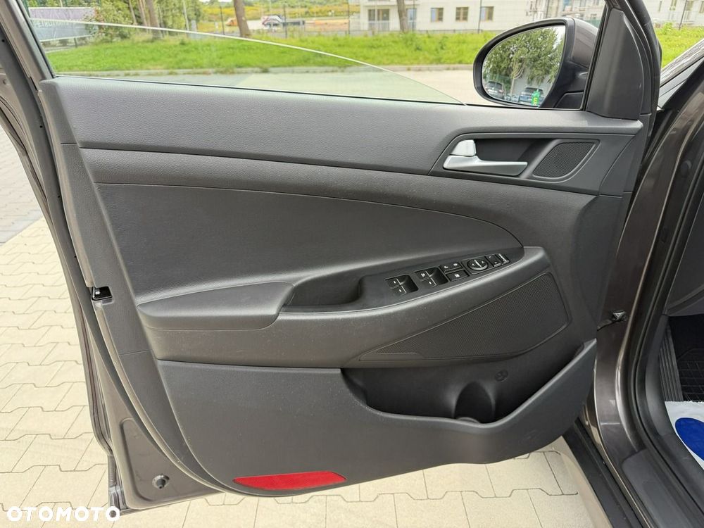 Hyundai Tucson blue 1.7 CRDi 2WD Trend - 15