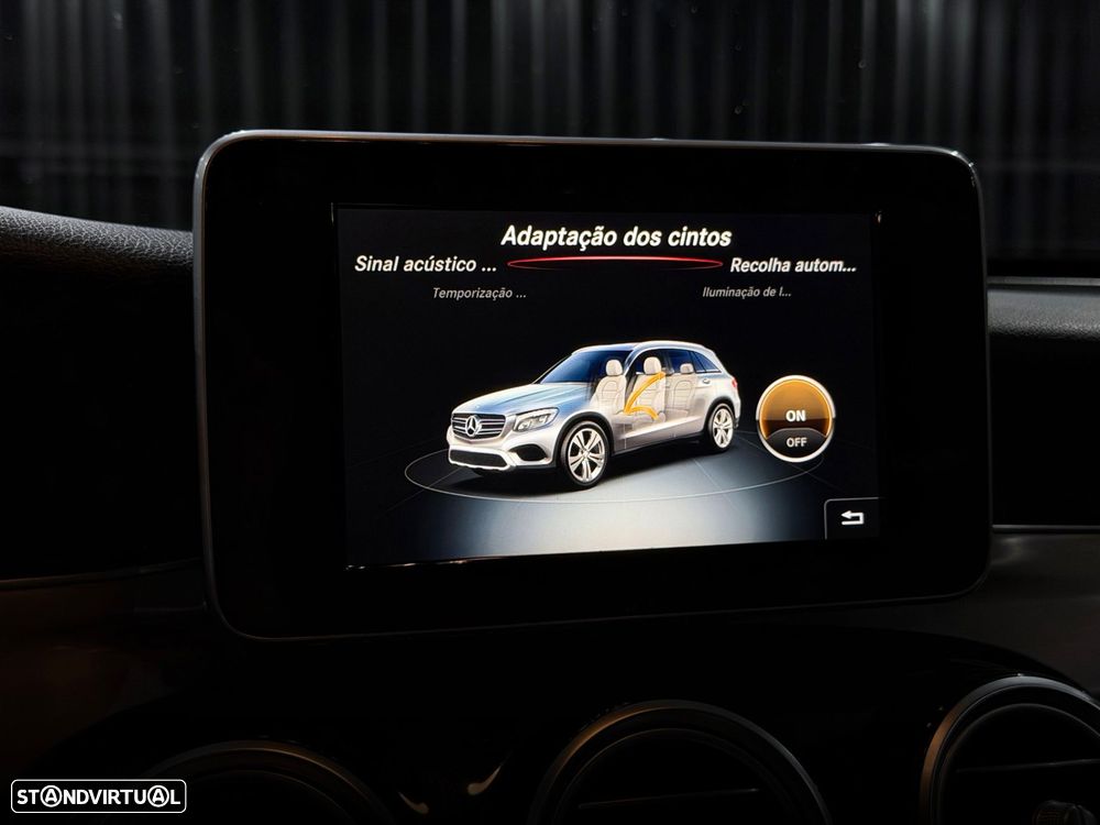 Mercedes-Benz GLC 350 e 4Matic 7G-TRONIC Edition 1 - 26