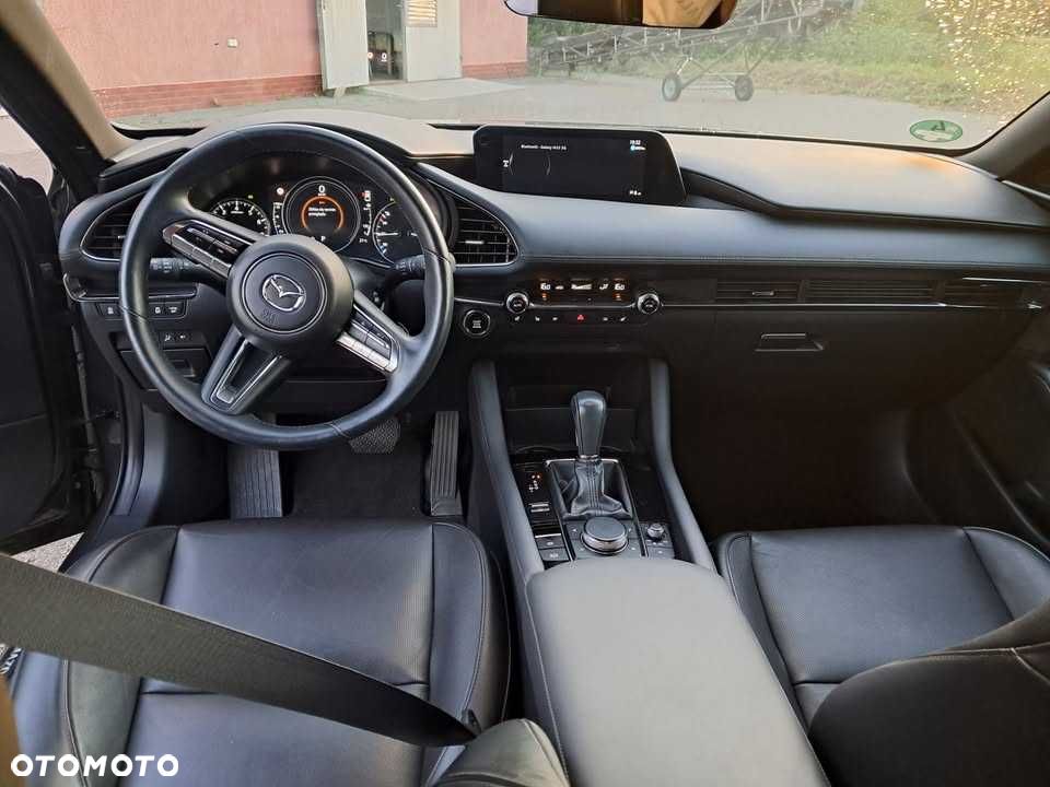 Mazda 3 - 6