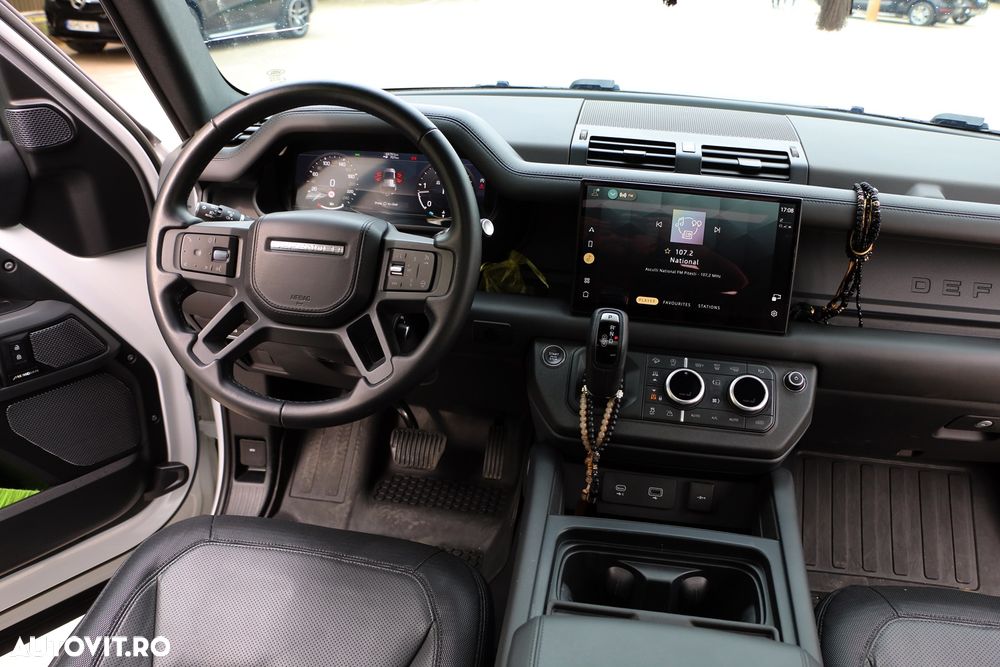 Land Rover Defender 110 3.0 D300 MHEV X-Dynamic SE - 5