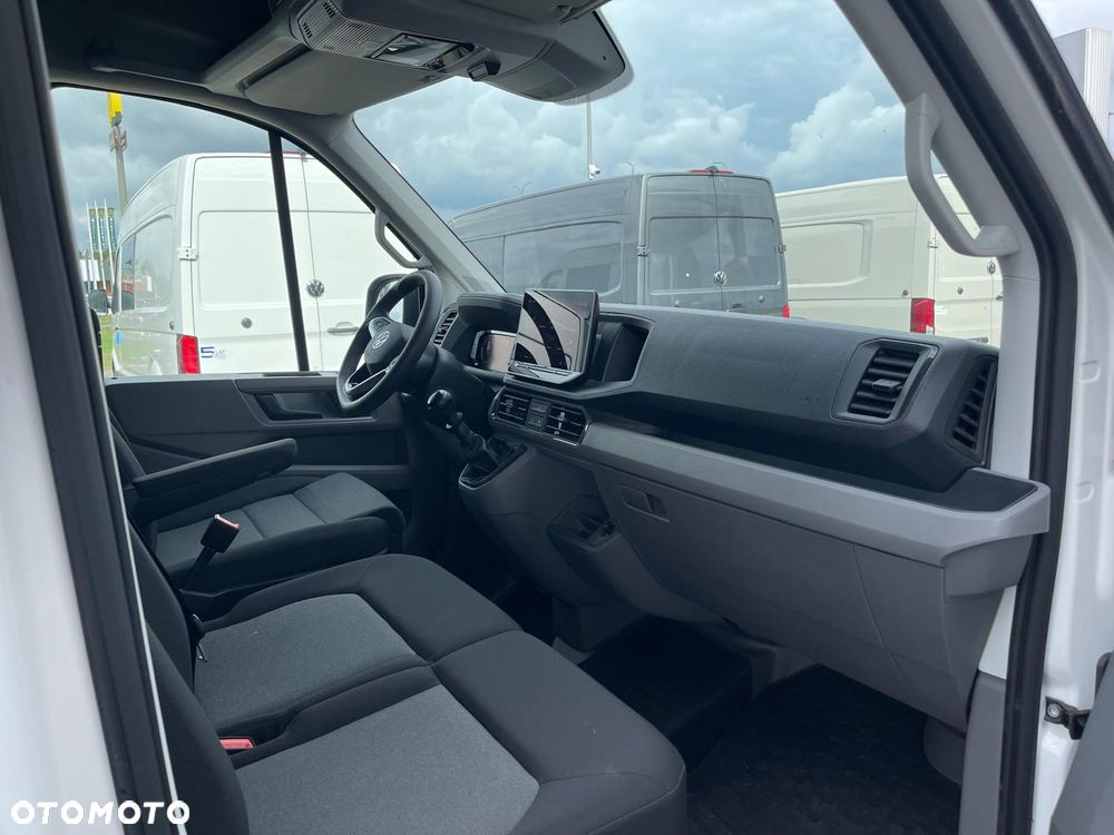 Volkswagen Crafter - 38