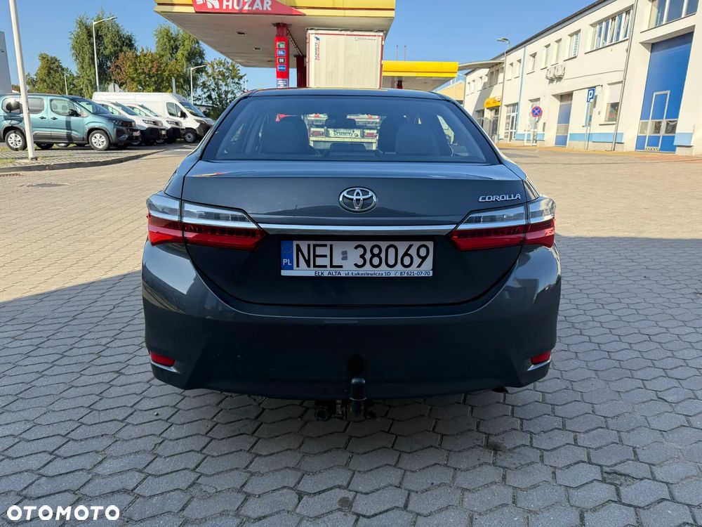 Toyota Corolla 1.6 Comfort - 7