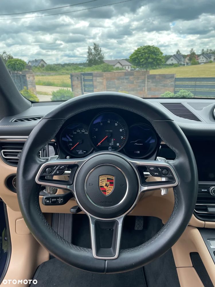 Porsche Macan Standard - 15