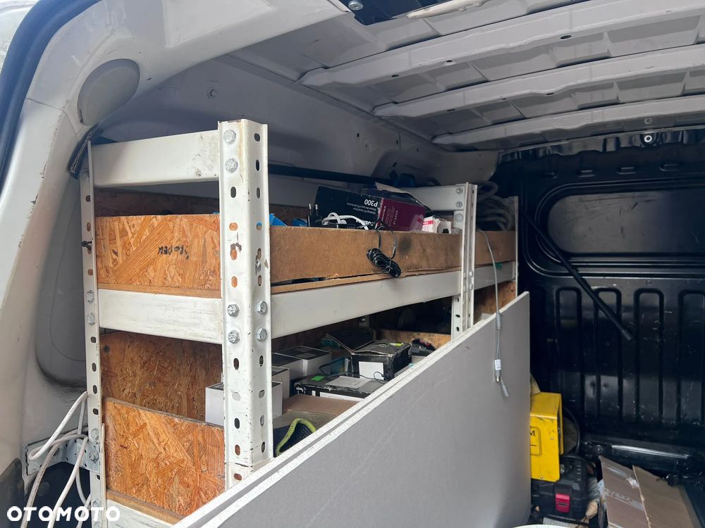 Nissan NV200 - 9