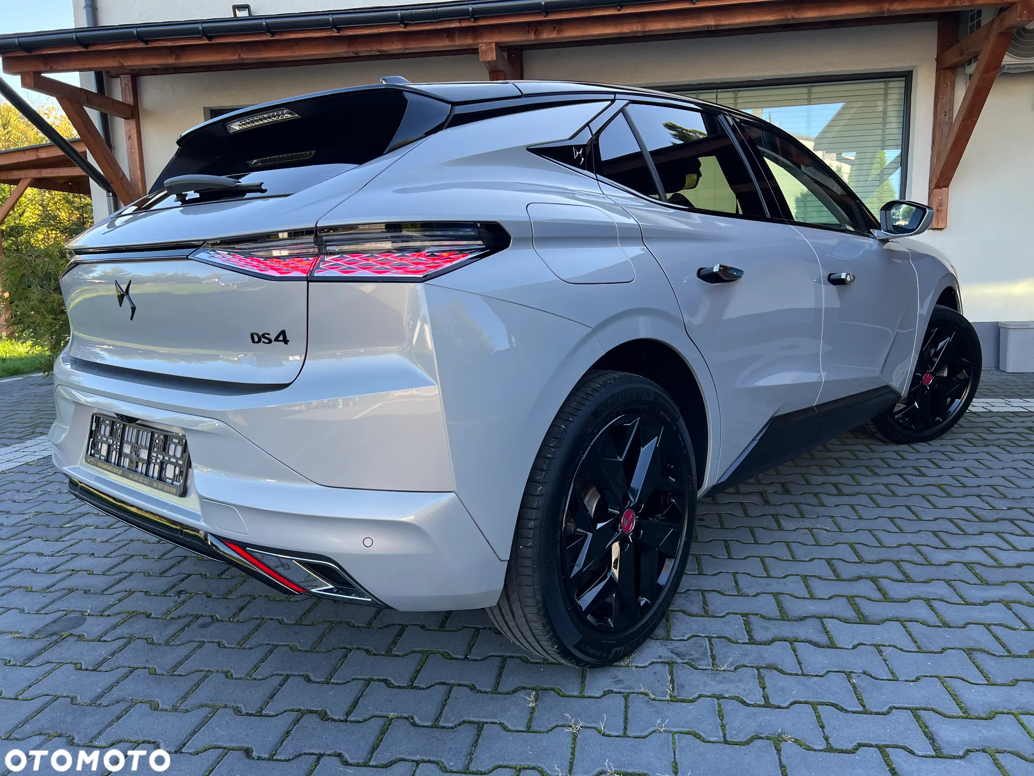 DS Automobiles DS 4 Crossback - 13