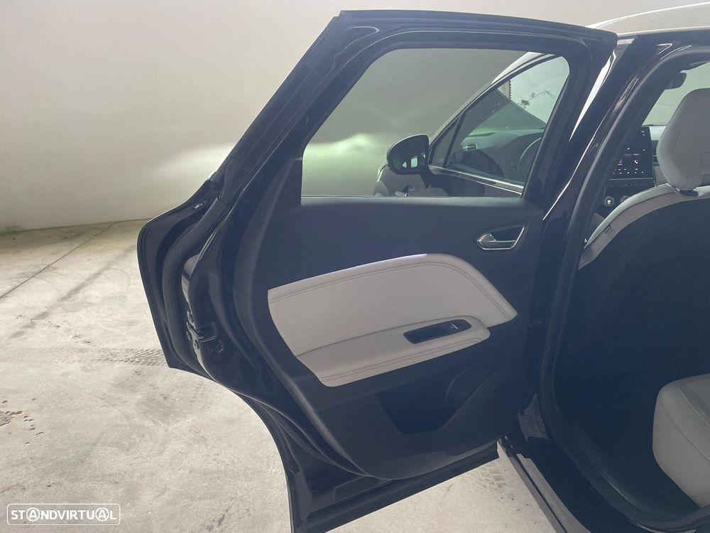 Renault Captur 1.6 E-Tech Plug-In Initiale Paris - 32