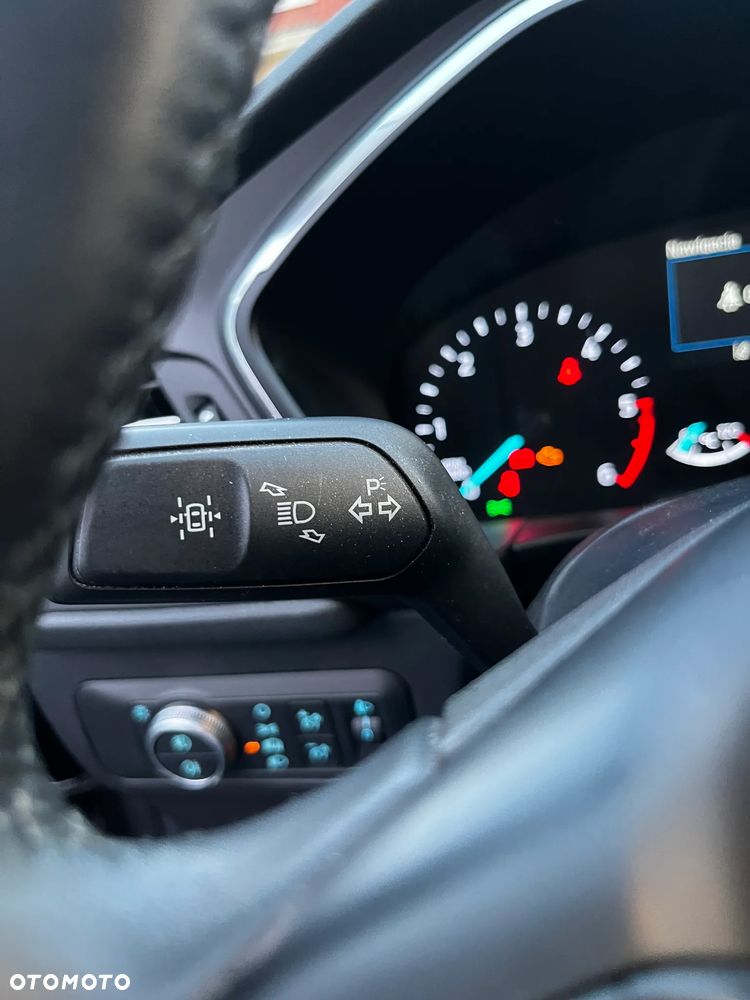Ford Kuga 1.5 EcoBlue FWD Titanium X - 17