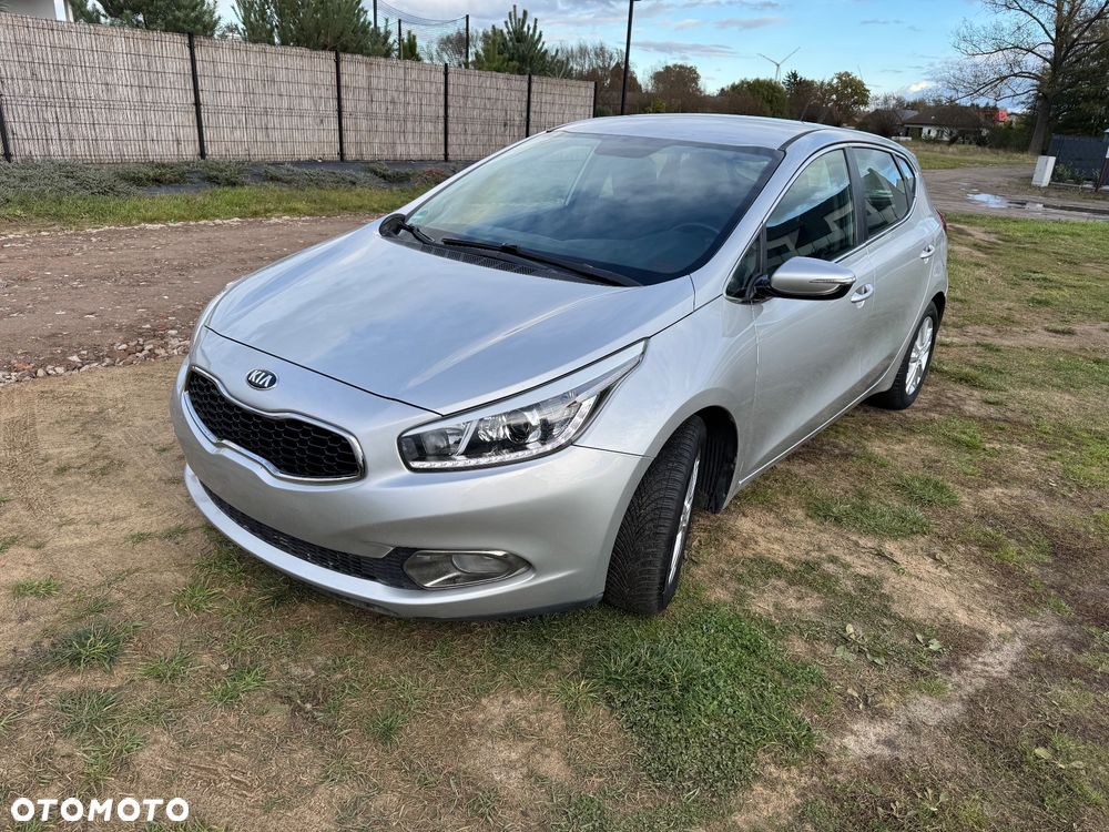 Kia Ceed 1.6 CRDi L - 4