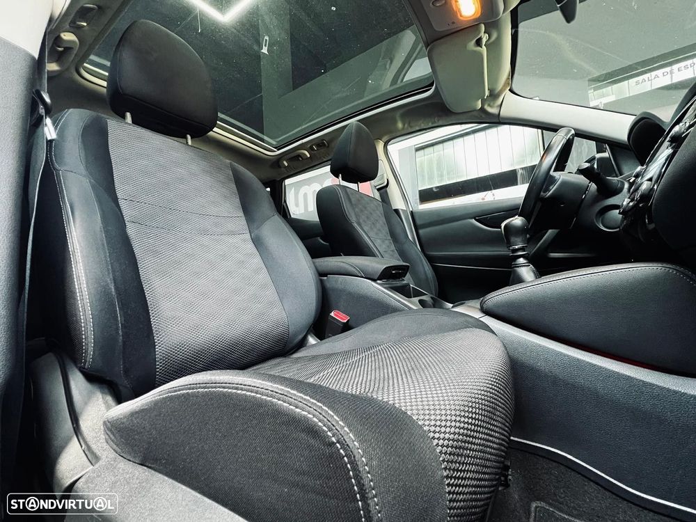 Nissan Qashqai 1.5 dCi Tekna Premium - 33