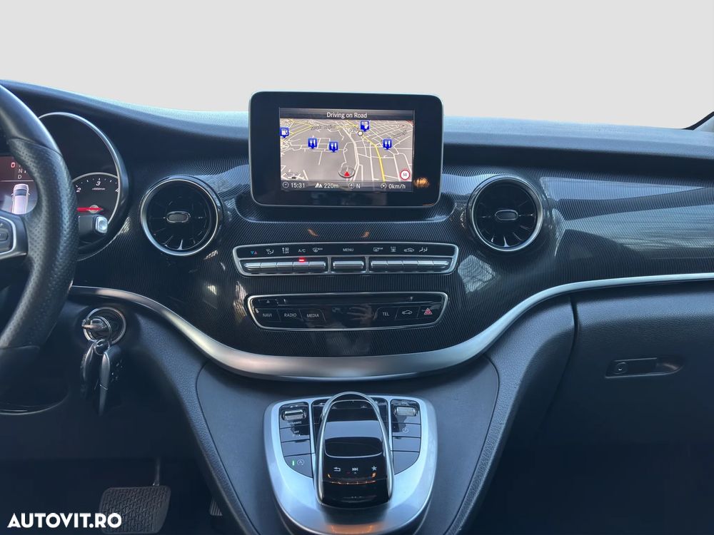 Mercedes-Benz V 220 d Lang 9G-TRONIC Edition - 18