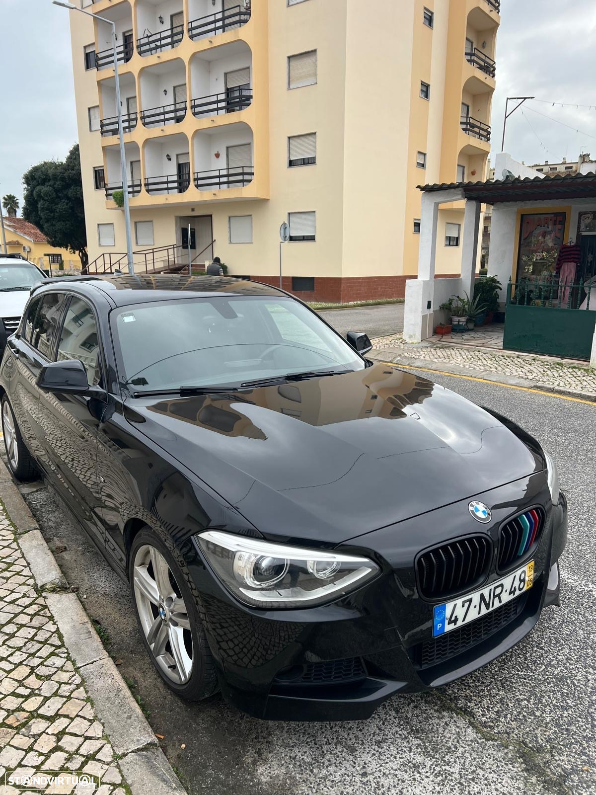 BMW 114 d Pack M - 4